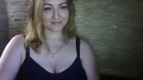 cherry04383 online show from July 26, 4:06 am