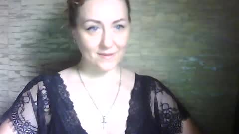 cherry04383 online show from August 9, 4:13 am