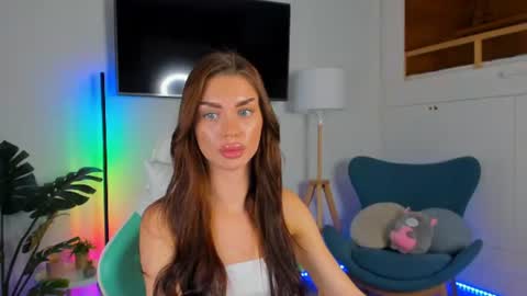 Cherry  Kiss online show from June 25, 12:52 pm