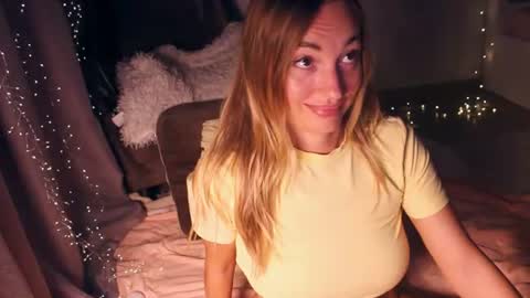 CherryBomb online show from June 25, 8:12 pm