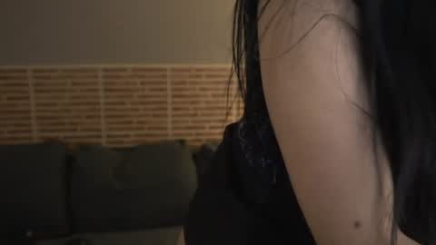 cherry_bunnyx online show from August 14, 7:23 am