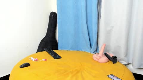 cherry_falls online show from August 11, 10:12 pm