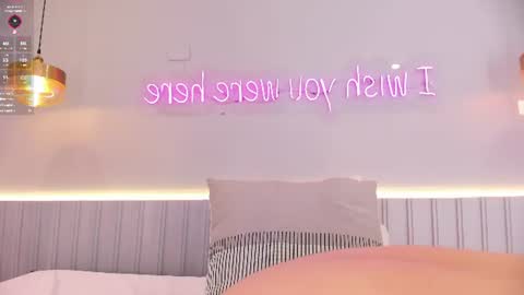 C H E R R Y  online show from August 9, 3:57 pm