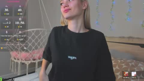 cherry_pr1ce online show from August 16, 11:42 pm