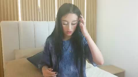 Cherry online show from July 31, 9:09 pm