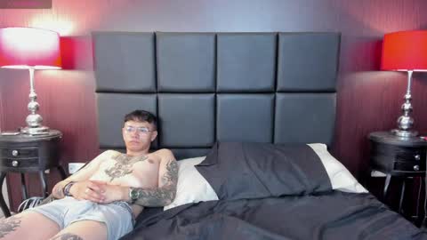 cherry_x_west online show from June 5, 8:30 am