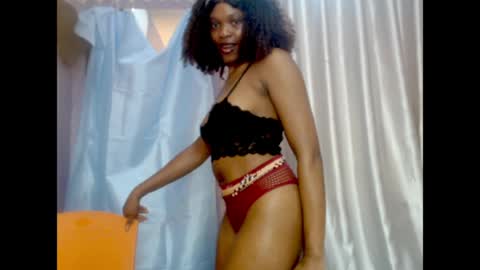 Sophie online show from August 13, 9:56 am