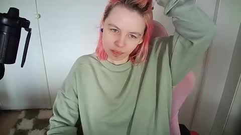 cherrybaby_0 online show from May 14, 8:35 am