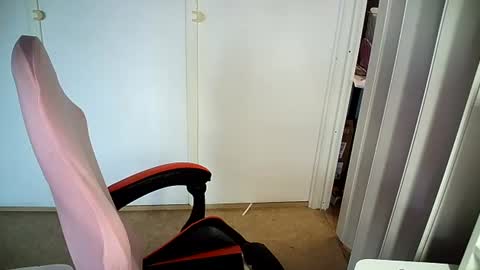 cherrybaby_0 online show from June 17, 3:11 pm