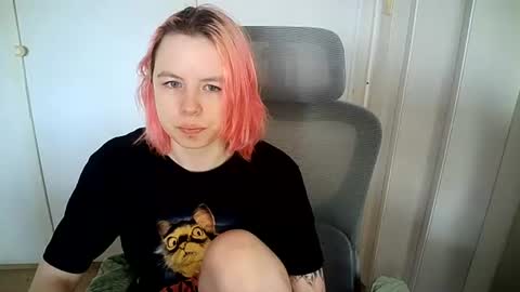 cherrybaby_0 online show from August 7, 8:25 am