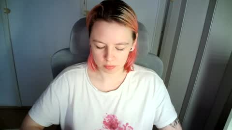 cherrybaby_0 online show from August 14, 11:25 am