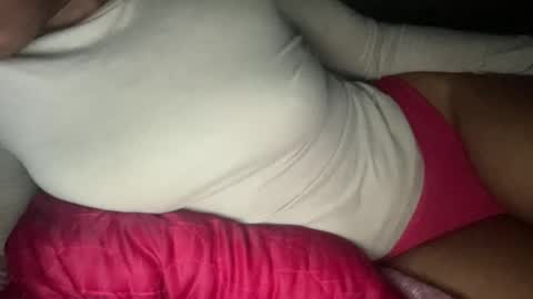 cherryb online show from August 11, 12:23 am