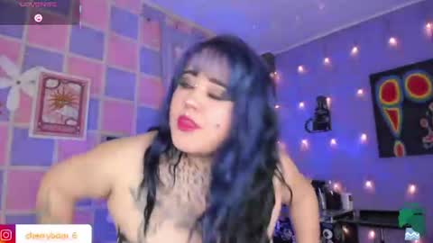  dayis    online show from July 29, 4:19 am