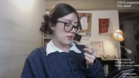 Sarah Prez online show from July 11, 6:52 am