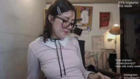 Sarah Prez online show from July 14, 1:22 am