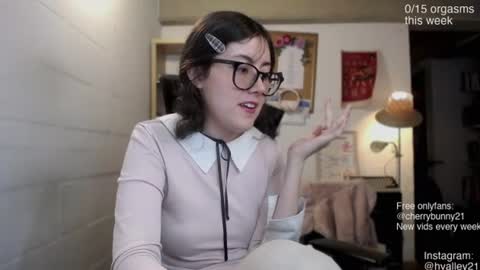 Sarah Prez online show from July 14, 4:28 am
