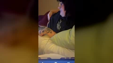 cherryjbaby online show from July 3, 6:59 am