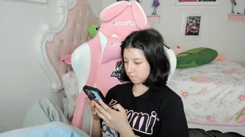 cherrycute666 online show from July 29, 5:36 am