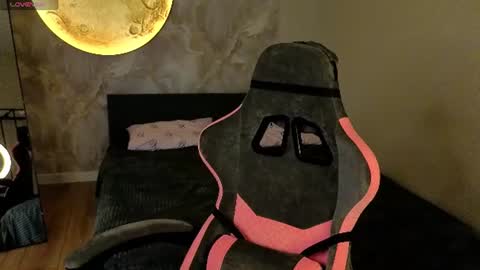 Cherryyy Bliss online show from August 6, 5:17 am