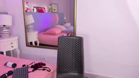 cheryelfox online show from May 29, 12:13 am