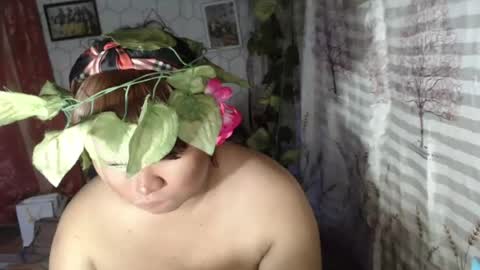 chescahotxxxl online show from August 13, 12:13 am