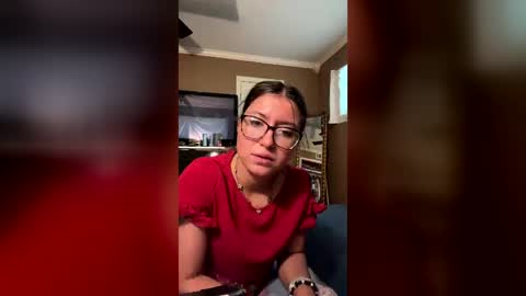 cheyenne_p online show from August 3, 2:46 pm