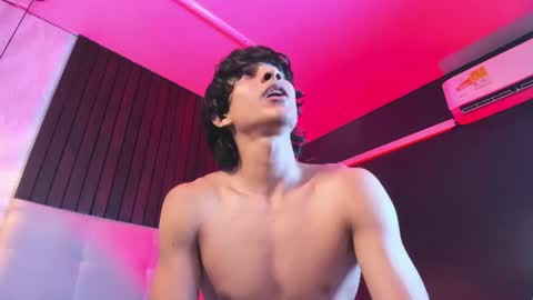 Cheys online show from August 12, 7:38 pm