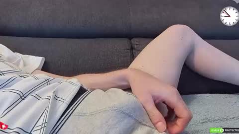 Grey online show from August 5, 6:50 pm
