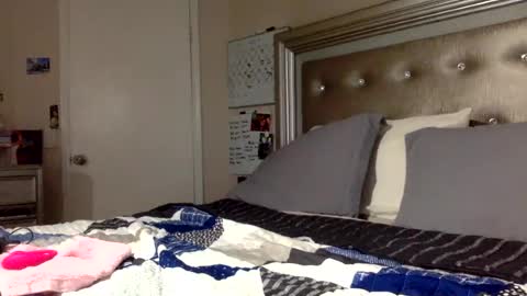 chicagobabe312 online show from June 24, 7:21 am