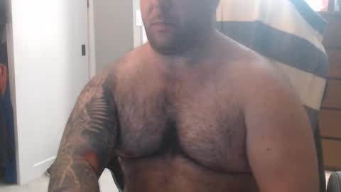 Chicagoguy86 aka Benny Cooper online show from May 30, 7:10 am