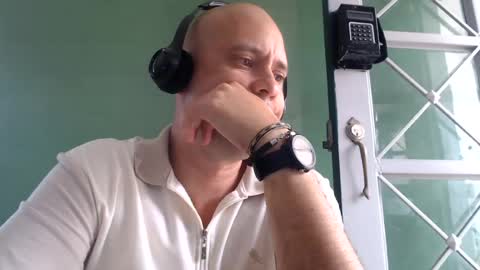 chicolatino42 online show from July 15, 5:03 pm