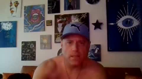 Chico Niles online show from May 3, 1:10 am