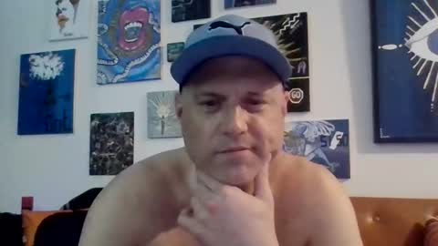 Chico Niles online show from May 7, 4:57 am