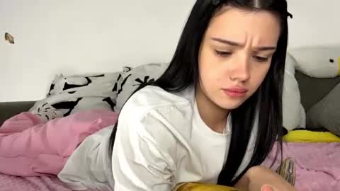 Becky online show from June 20, 6:19 pm