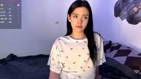 Becky online show from July 2, 9:43 am