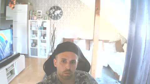 Chiiko online show from August 7, 5:13 pm