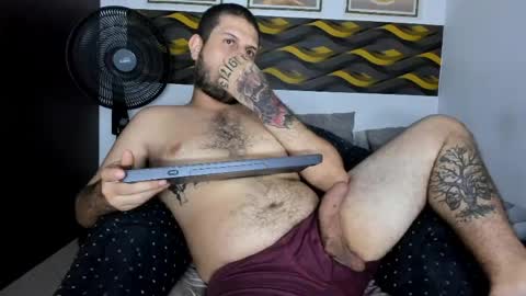 Chilly Willyx online show from May 14, 8:35 am