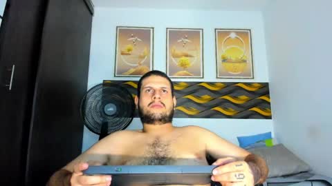 Chilly Willyx online show from May 21, 9:11 am