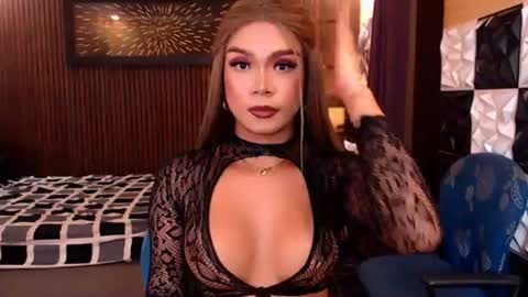 Franching Lee online show from August 8, 7:47 pm