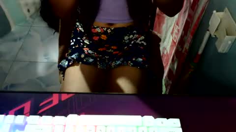 chixx_nina online show from August 7, 11:54 am