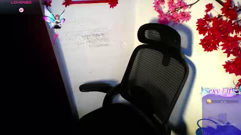 chleo_rosse online show from August 7, 7:14 pm