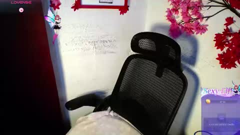 chleo_rosse online show from August 13, 6:00 pm