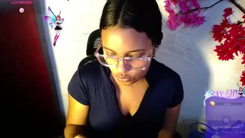 chleo_rosse online show from August 13, 7:06 pm