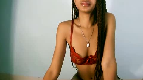 chloe9794 online show from July 24, 11:19 pm