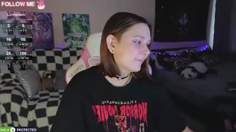 Chloe online show from July 25, 5:33 am