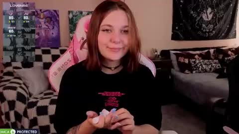 Chloe online show from July 28, 7:58 am