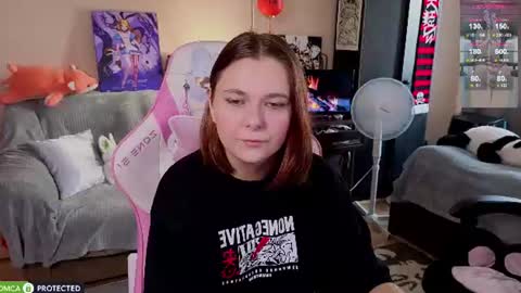Chloe online show from August 5, 6:11 am