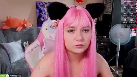 Chloe online show from August 5, 8:23 am