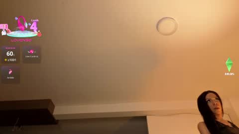 chloe_cooperr online show from August 14, 11:03 am
