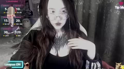 chloe_crystall_killer online show from May 24, 2:03 am